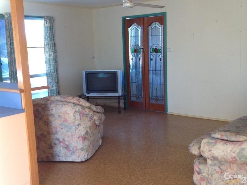 10 Boronia Street, Blackwater QLD 4717