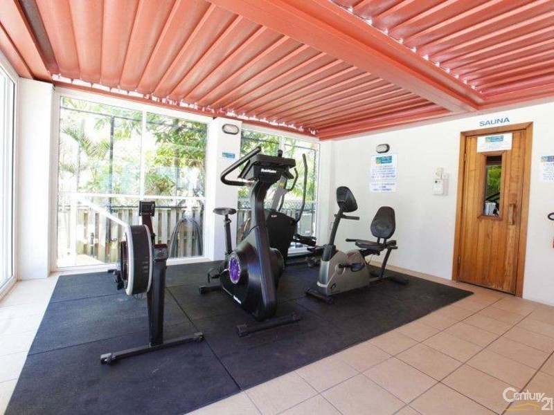 72/210 Surf Parade, Surfers Paradise QLD 4217