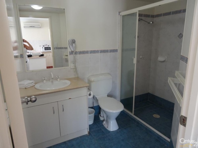 26/40-46 Burra Street, Chevron Island QLD 4217