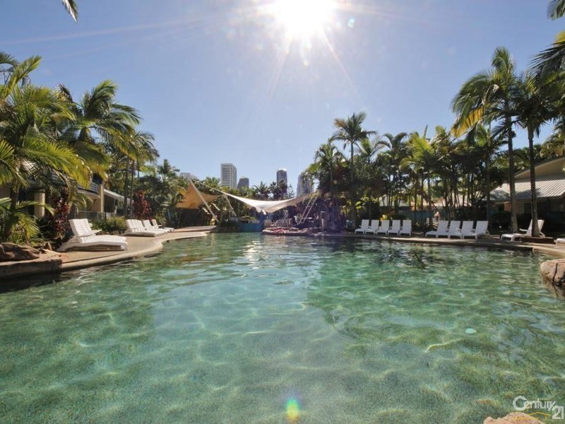 141/10 Alexandra Avenue, Mermaid Beach QLD 4218