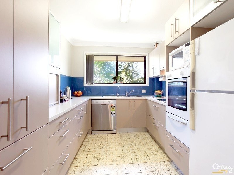 6/118 Surf Parade, Broadbeach QLD 4218