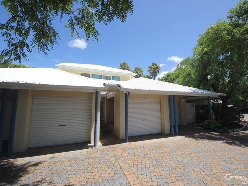 10 Alexandra Avenue, Mermaid Beach QLD 4218