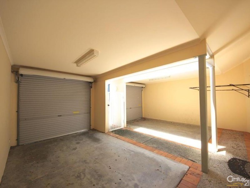10 Alexandra Avenue, Mermaid Beach QLD 4218