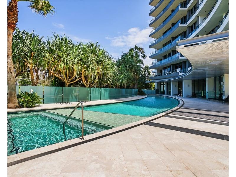 27/173 Old Burleigh Road, Broadbeach QLD 4218