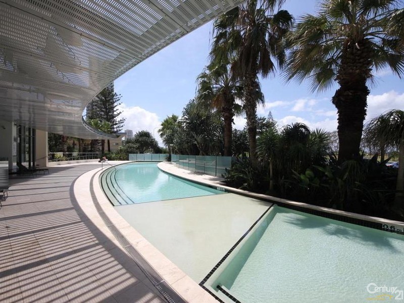 27/173 Old Burleigh Road, Broadbeach QLD 4218