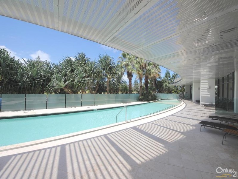 27/173 Old Burleigh Road, Broadbeach QLD 4218