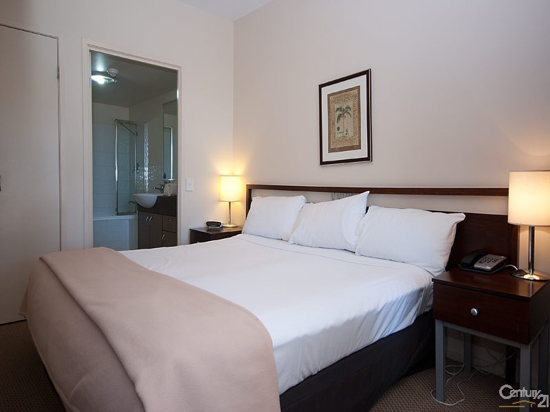 703/42 Surf Parade, Broadbeach QLD 4218