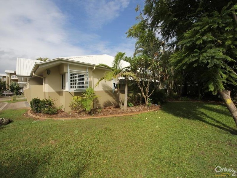 1/16 Crescent Avenue, Mermaid Beach QLD 4218