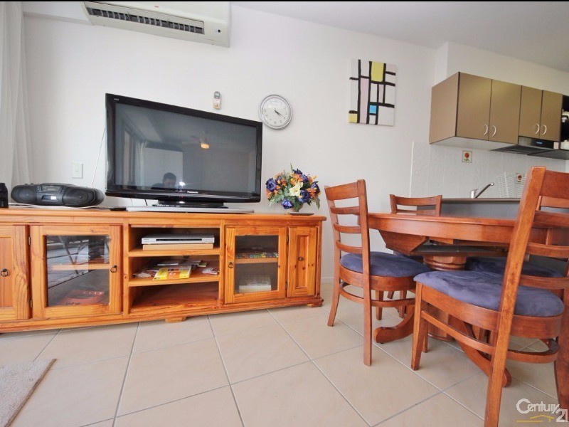 1010/42 Surf Parade, Broadbeach QLD 4218