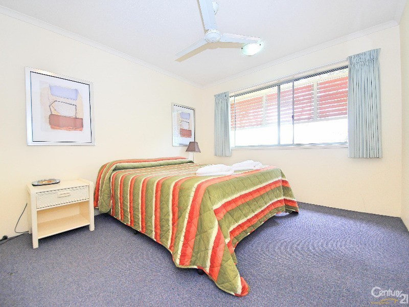 31/2330 Gold Coast Hwy, Mermaid Beach QLD 4218