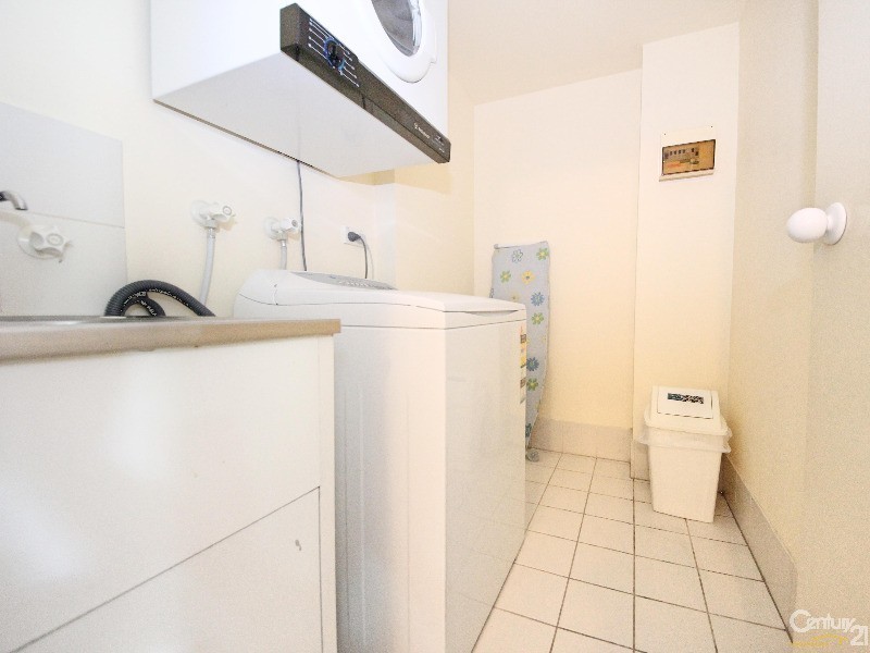 31/2330 Gold Coast Hwy, Mermaid Beach QLD 4218