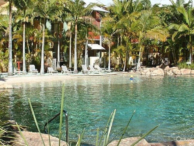 31/2330 Gold Coast Hwy, Mermaid Beach QLD 4218