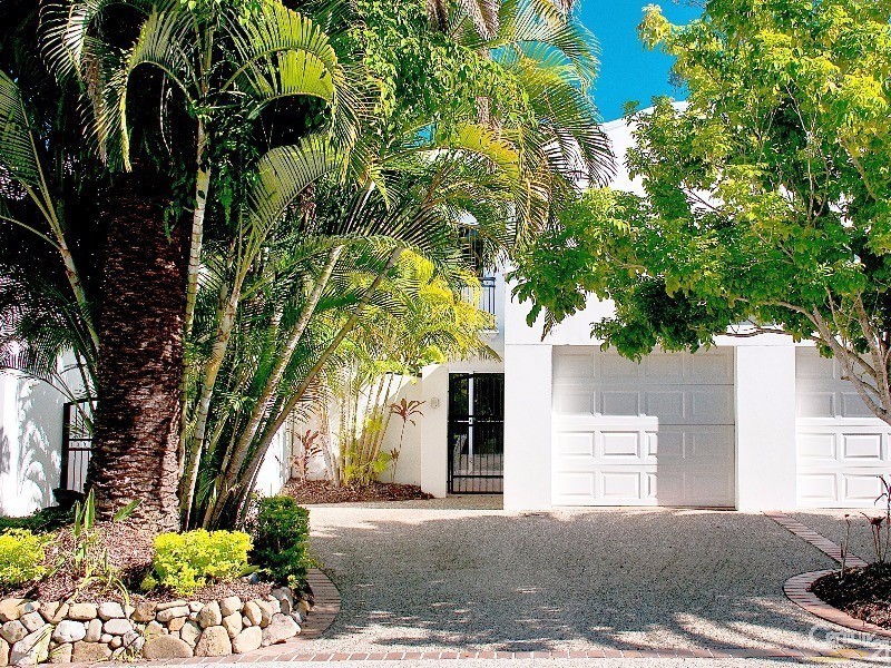 10 Paros, Adelphi Springs, 100 Cotlew Street East, Southport QLD 4215