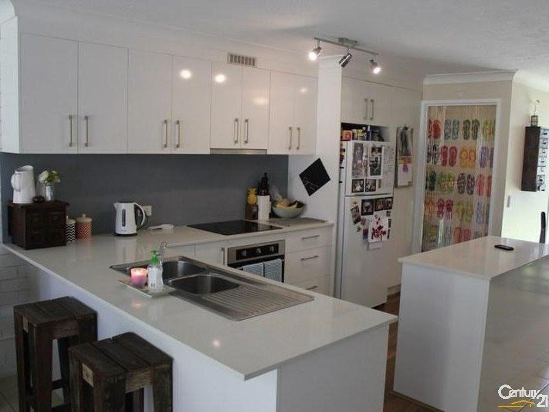 5/105 Christine Avenue, Burleigh Waters QLD 4220