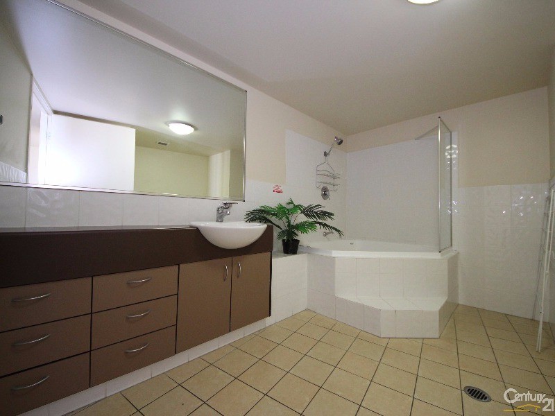 1200/42 Surf Parade, Broadbeach QLD 4218