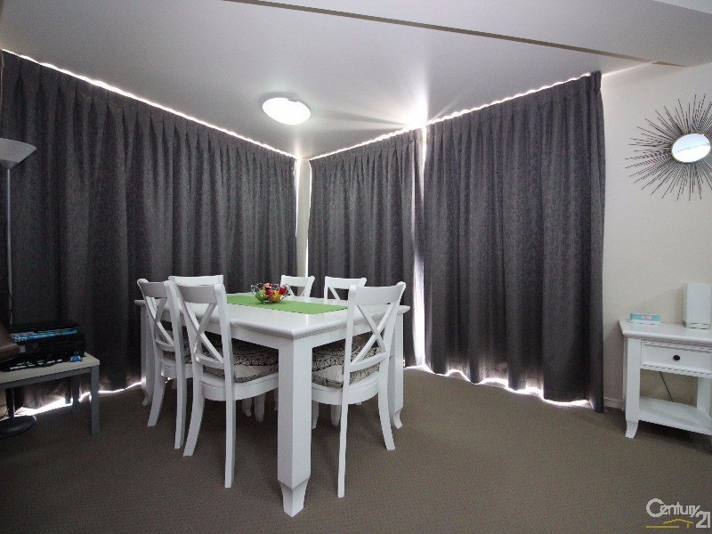 1200/42 Surf Parade, Broadbeach QLD 4218