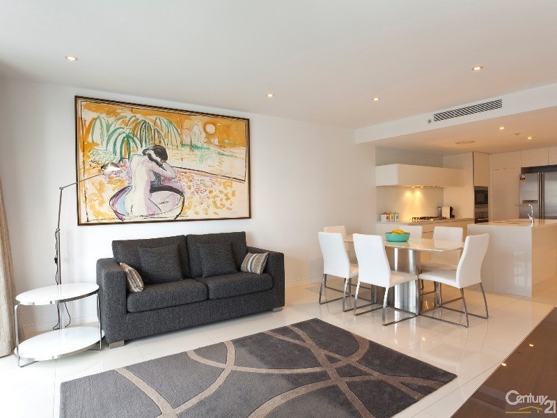 L26/1 Oracle BLVD, Broadbeach QLD 4218