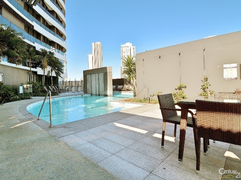 L5/1 Oracle BLVD, Broadbeach QLD 4218