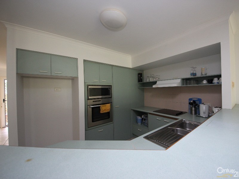 16 Crescent Avenue, Mermaid Beach QLD 4218