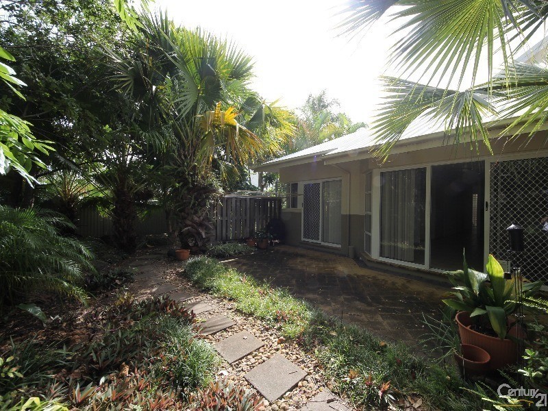 16 Crescent Avenue, Mermaid Beach QLD 4218