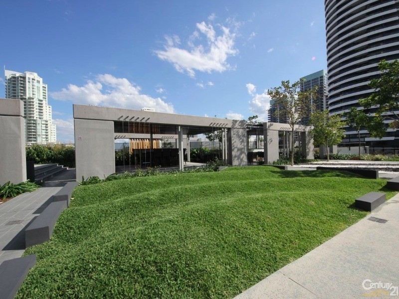 3404/1 The Oracle Boulevard, Broadbeach QLD 4218