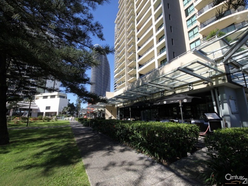 1702/2685 Gold Coast Highway, Broadbeach QLD 4218