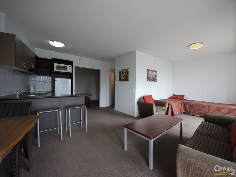 42 Surf Parade, Broadbeach QLD 4218