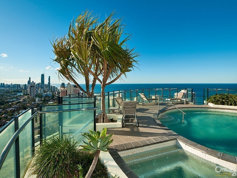89 Surf Parade, Broadbeach QLD 4218