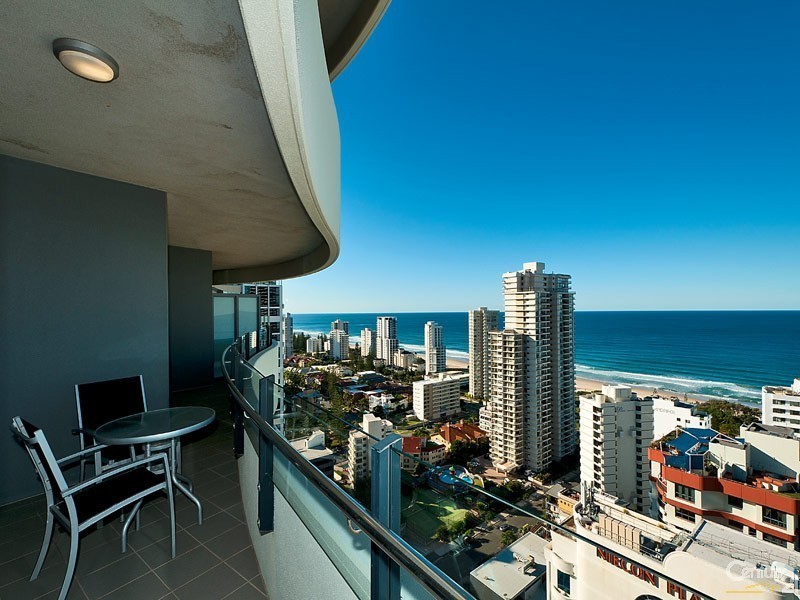 89 Surf Parade, Broadbeach QLD 4218