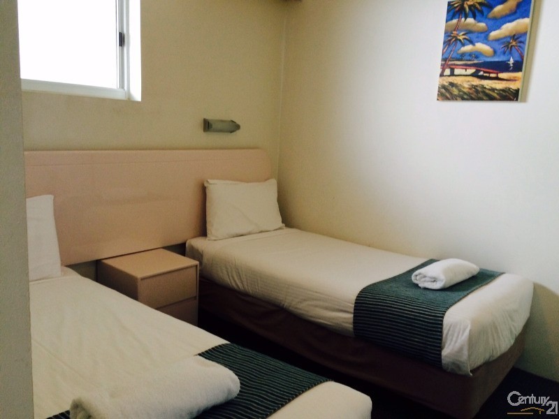 510 MARINE PARADE, Biggera Waters QLD 4216