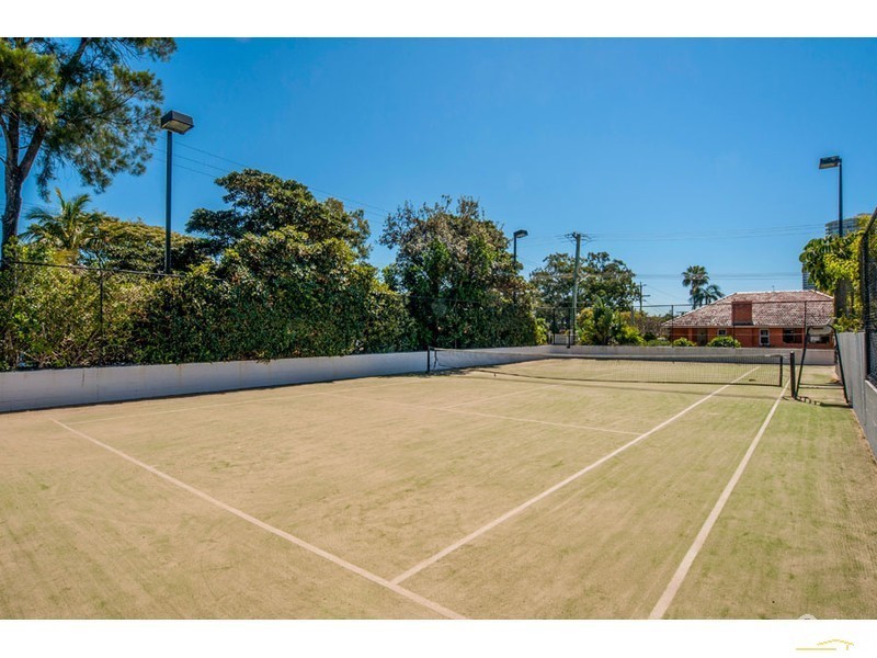 510 MARINE PARADE, Biggera Waters QLD 4216