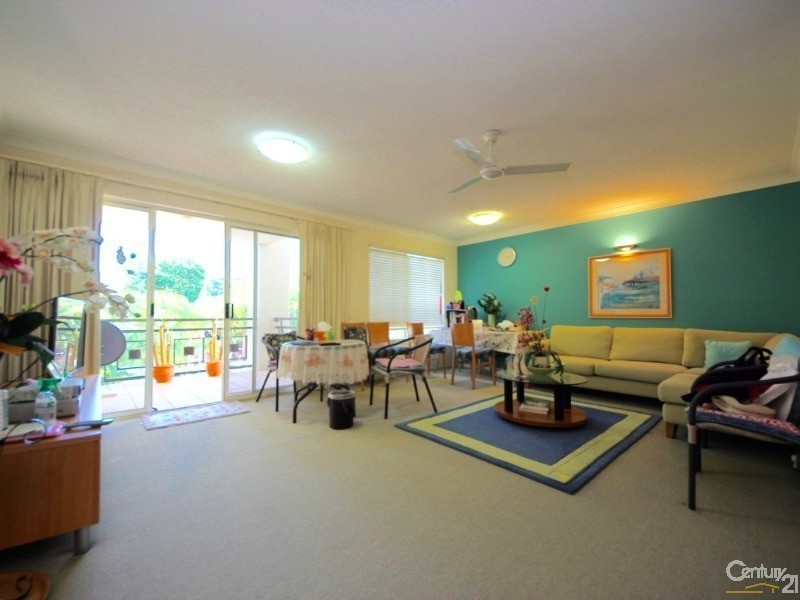32-34 First Avenue, Broadbeach QLD 4218