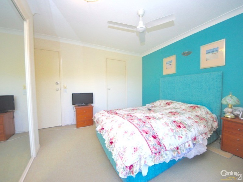 32-34 First Avenue, Broadbeach QLD 4218
