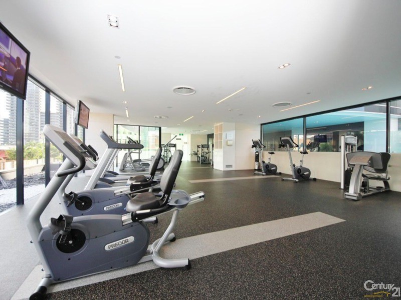 1 The Oracle Boulevard, Broadbeach QLD 4218