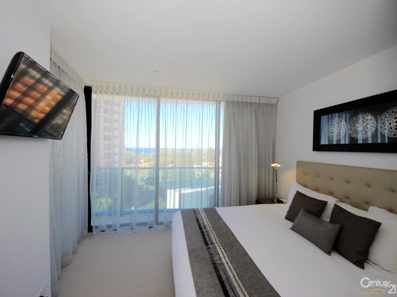 1 The Oracle Boulevard, Broadbeach QLD 4218