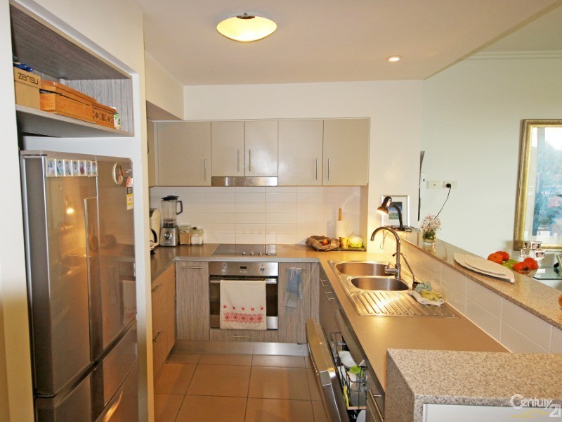 109/2-4 Riverwalk Avenue, Robina QLD 4226