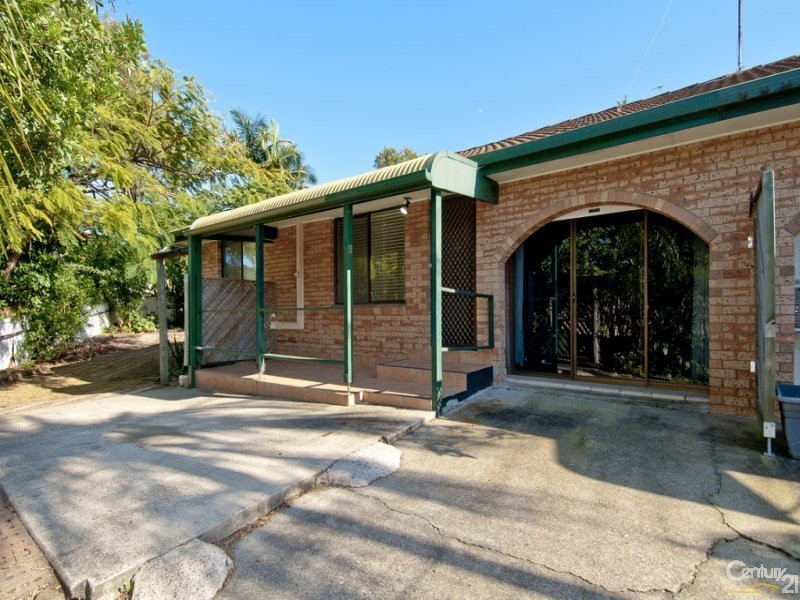 4 Virginia Grove, Southport QLD 4215