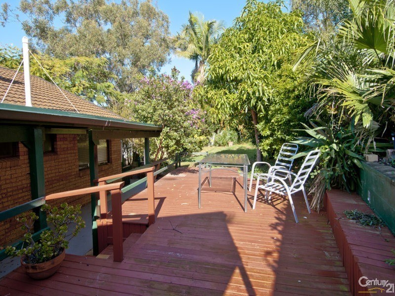 4 Virginia Grove, Southport QLD 4215