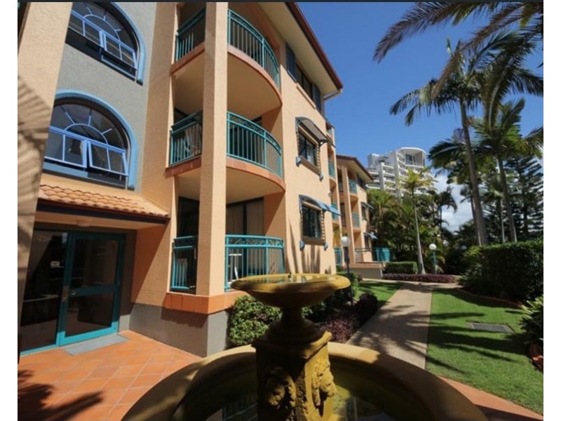 10/20 Anne Street, Broadbeach QLD 4218