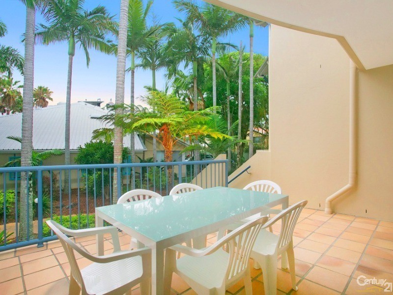 19/10 Alexandra Avenue, Mermaid Beach QLD 4218