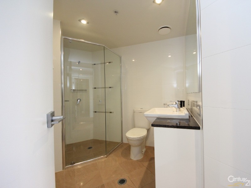 1007/22 Surf Parade, Broadbeach QLD 4218