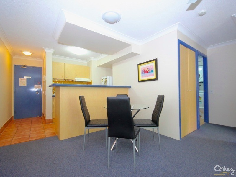 112 Surf Parade, Broadbeach QLD 4218