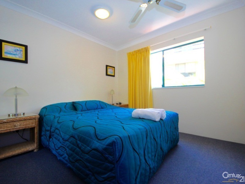 112 Surf Parade, Broadbeach QLD 4218