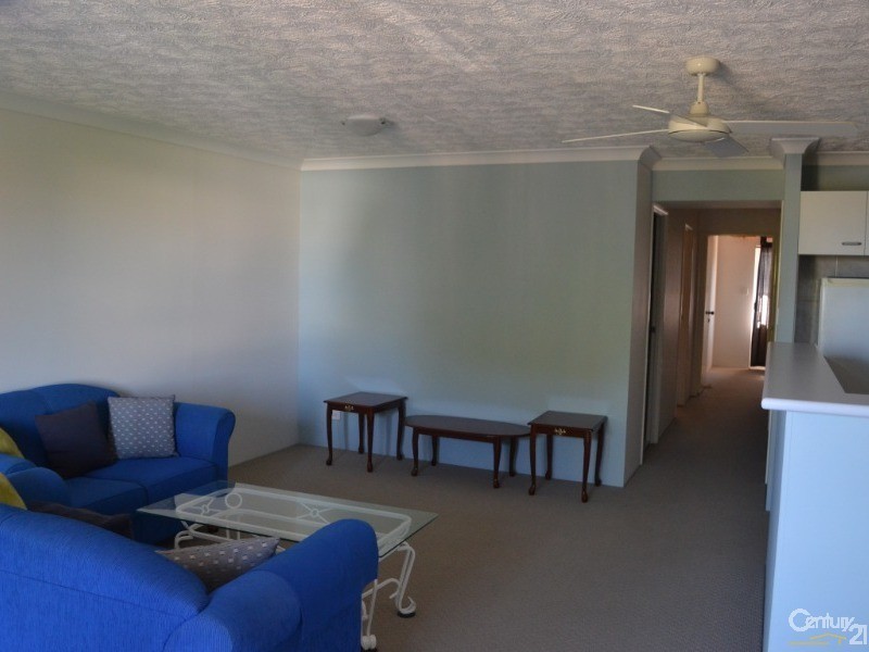 10/15 Jubilee Avenue, Broadbeach QLD 4218