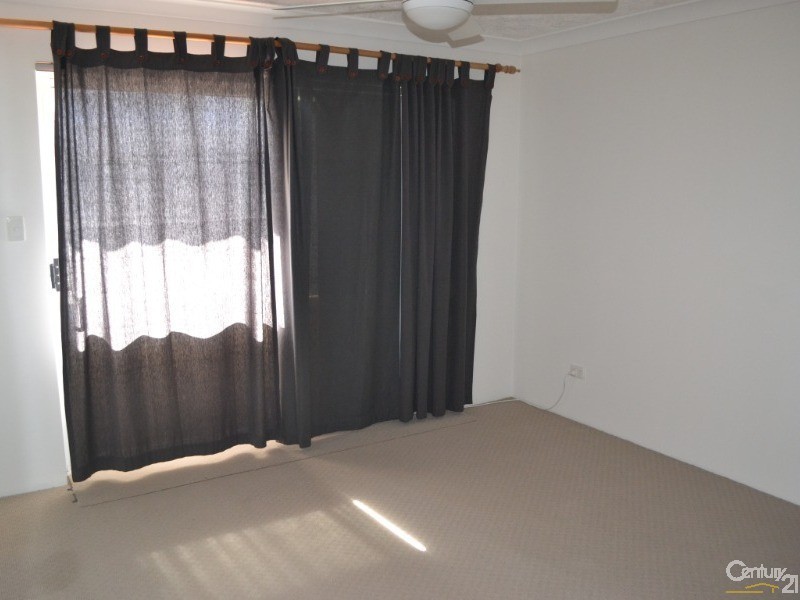 10/15 Jubilee Avenue, Broadbeach QLD 4218