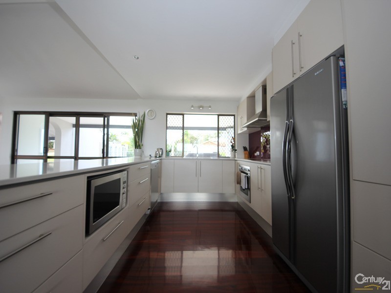 164 Alison Road, Carrara QLD 4211