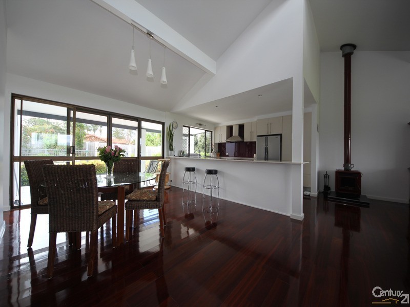 164 Alison Road, Carrara QLD 4211