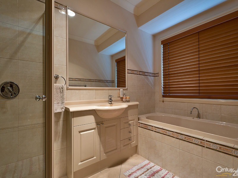 70 Greenway Boulevard, Maudsland QLD 4210