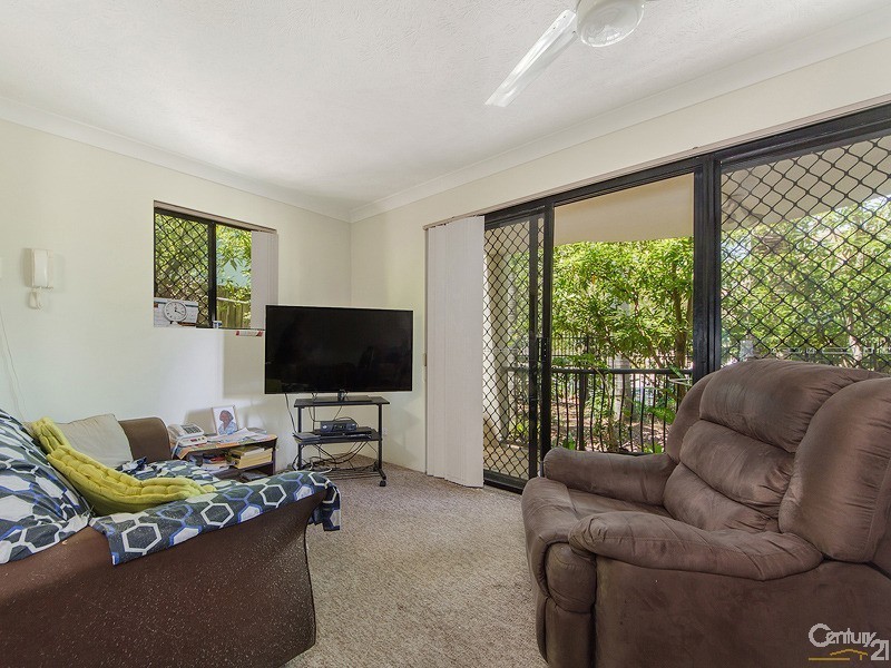 13/16 WAVERLEY STREET, Southport QLD 4215