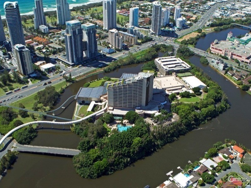 42 Surf Parade, Broadbeach QLD 4218